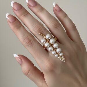 Elegant Pearl Gold Ring